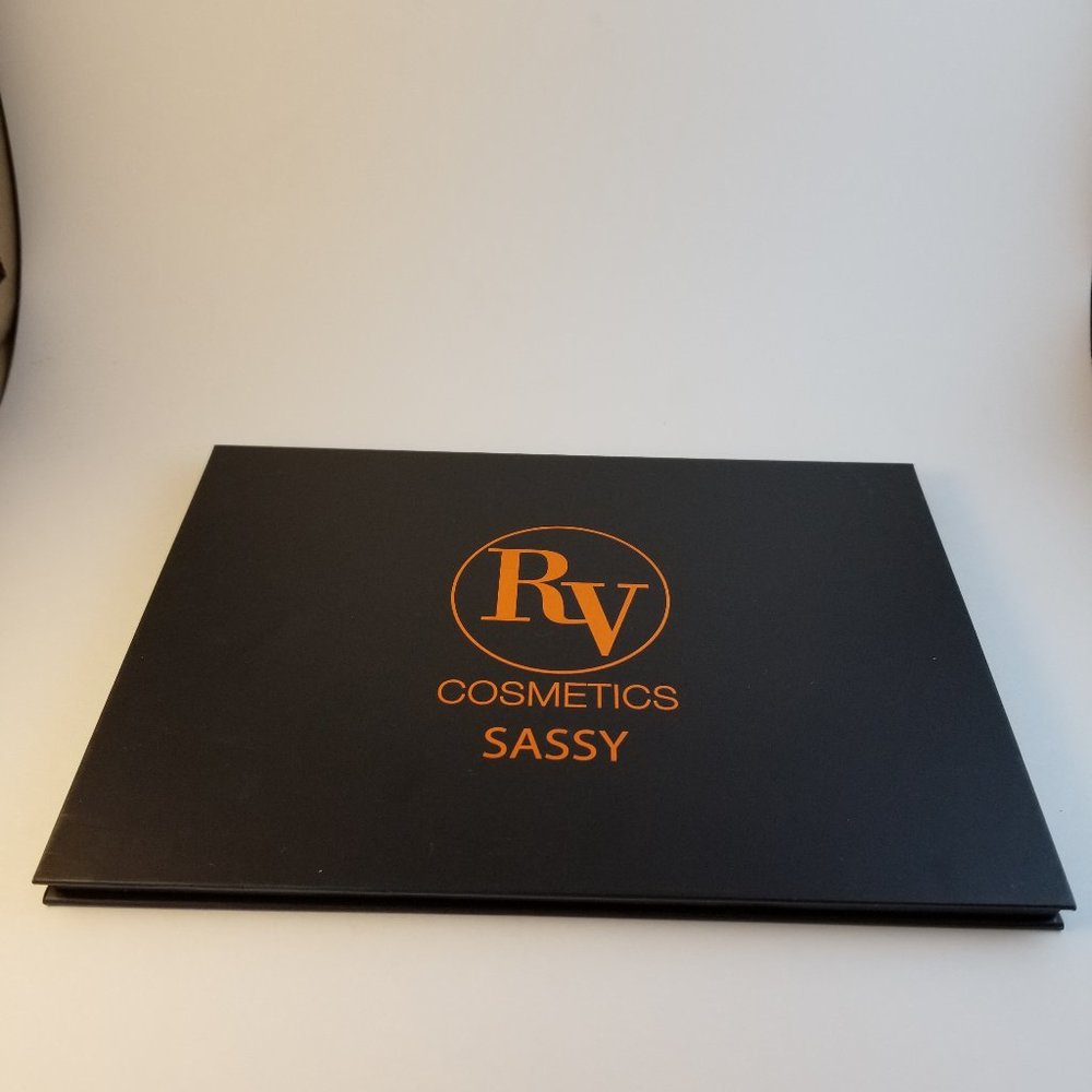 RV Cosmetics Sassy